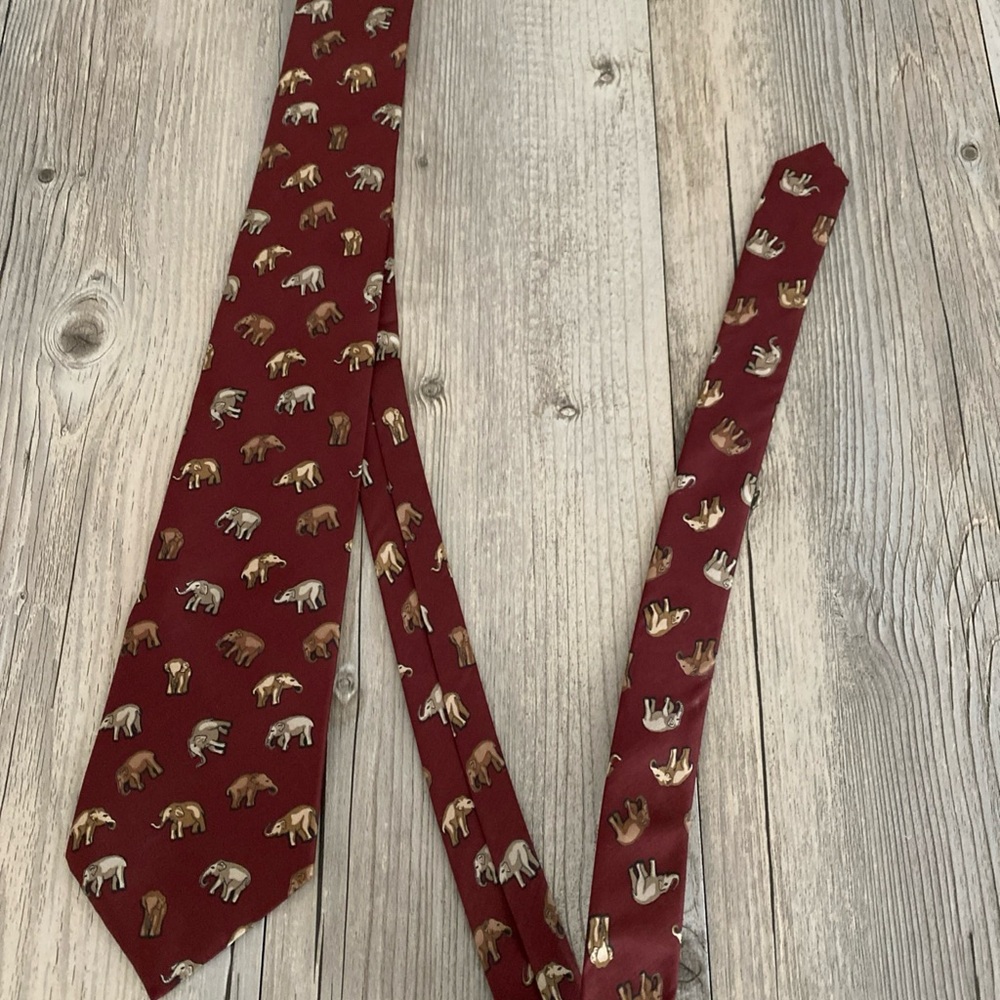 Jim Thompson Mens Luxury High End Thai Silk Tie Elephants 100% Silk